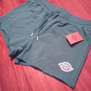 Women's Dickies pull-on shorts